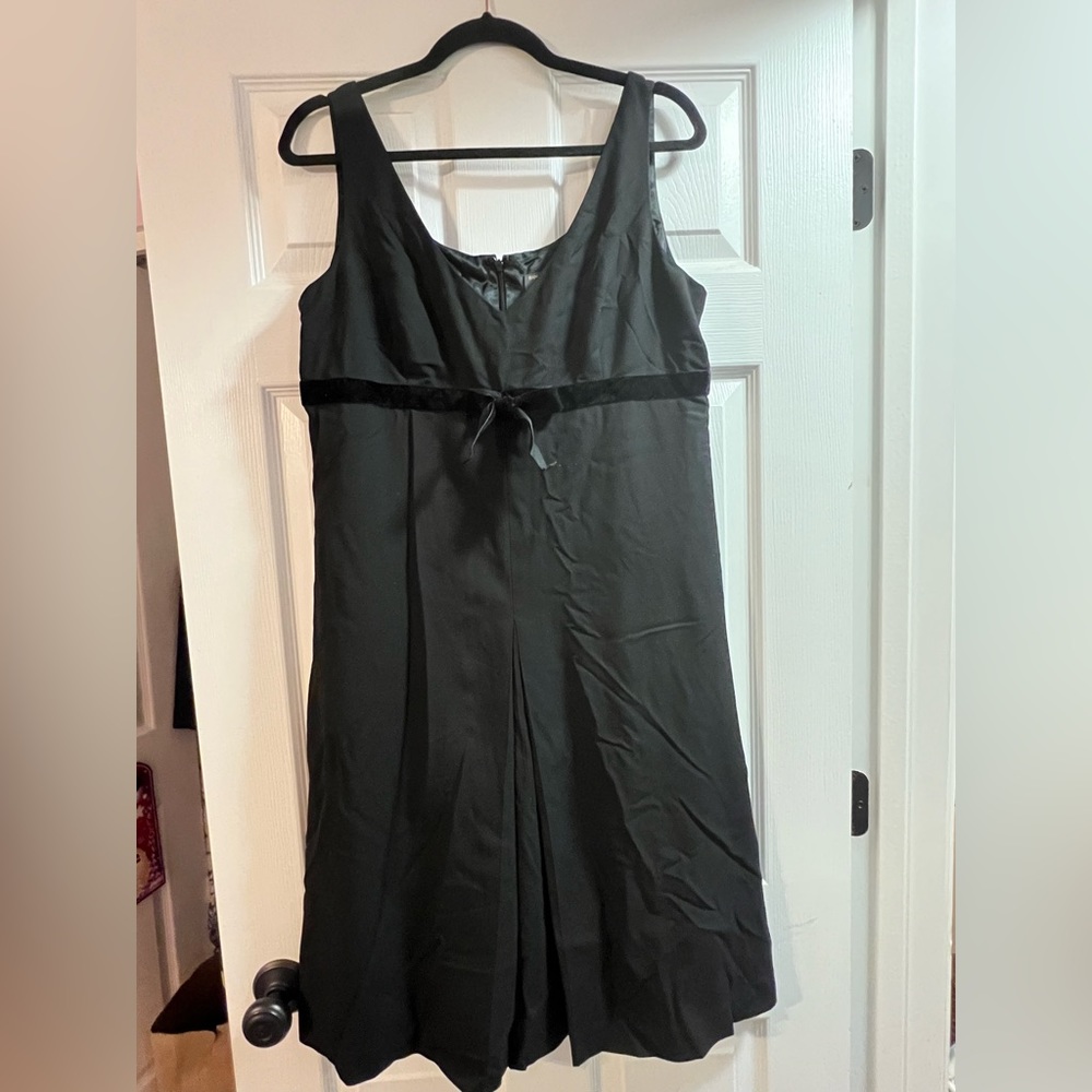 Banana Republic black dress
